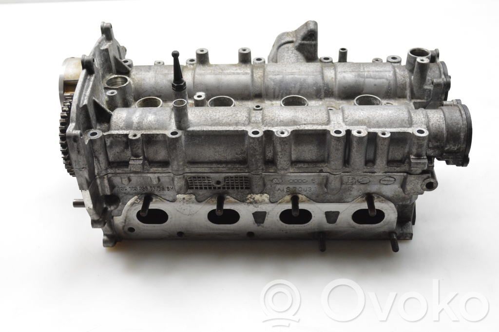 Volkswagen Golf VI Engine head 