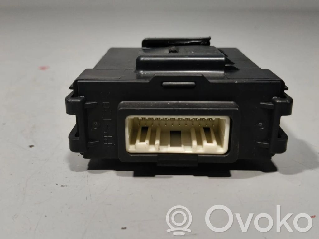Unidad de control/módulo del motor   476A0HV00A