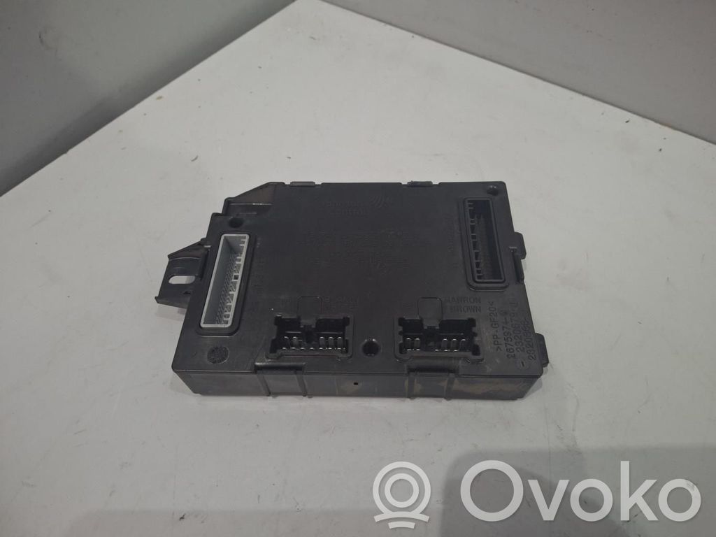 Variklio valdymo blokas   284B17543R
