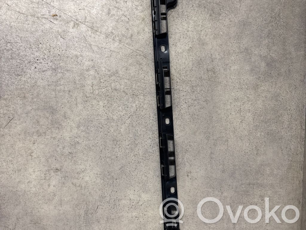 Porsche Macan (95B) Sill supporting ledge 