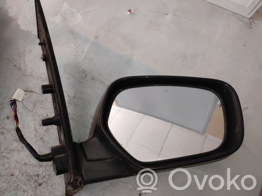 Mitsubishi Grandis Front door electric wing mirror 