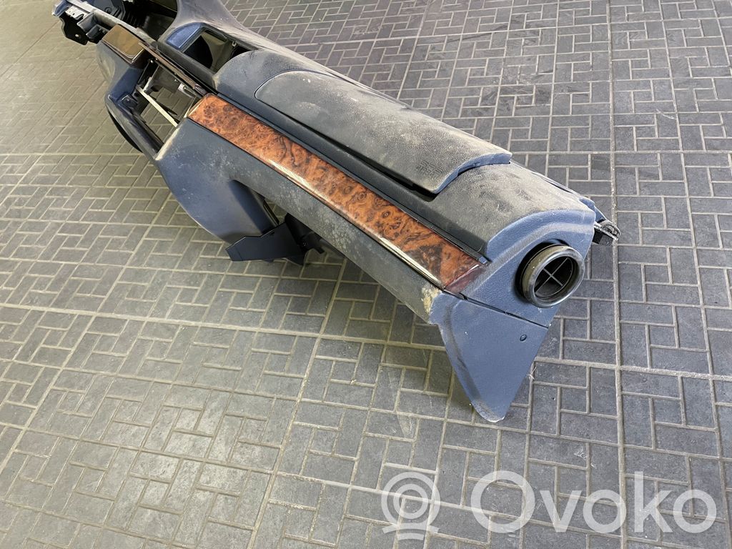 BMW 5 E39 Panelė 