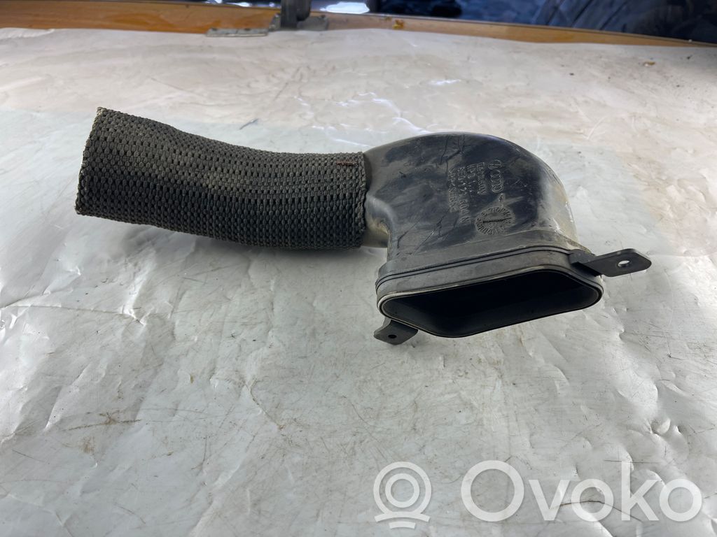 Audi A4 S4 B7 8E 8H Część rury dolotu powietrza 