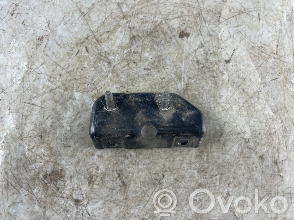 Audi A8 S8 D3 4E ABS-pumpun kiinnike 