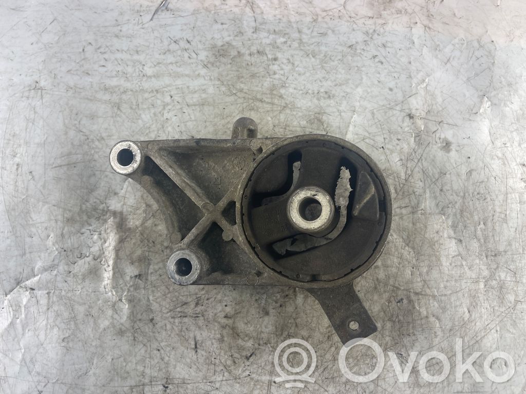 Opel Vectra C Engine mount bracket 