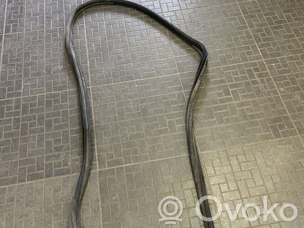 Opel Corsa D Front door rubber seal 