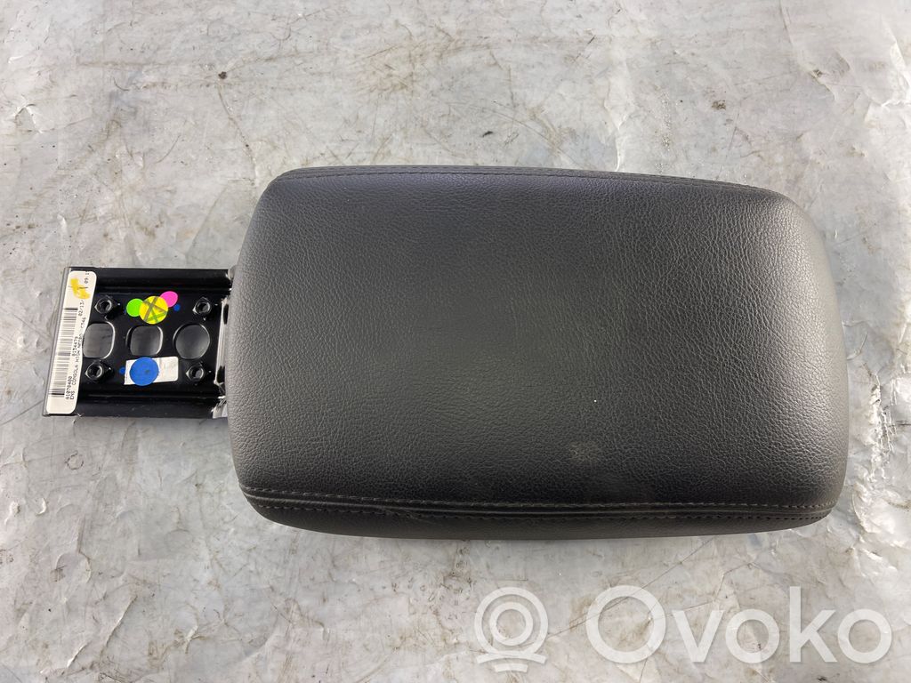 Ford Focus Armrest 