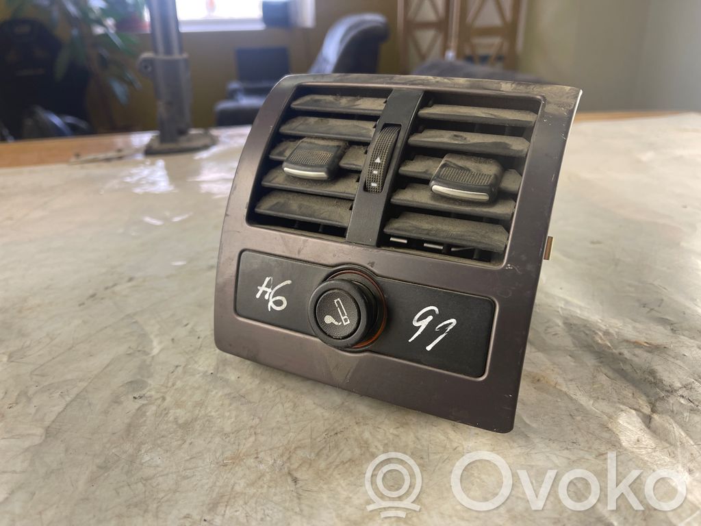 Audi A6 S6 C5 4B Grilă ventilație spate 