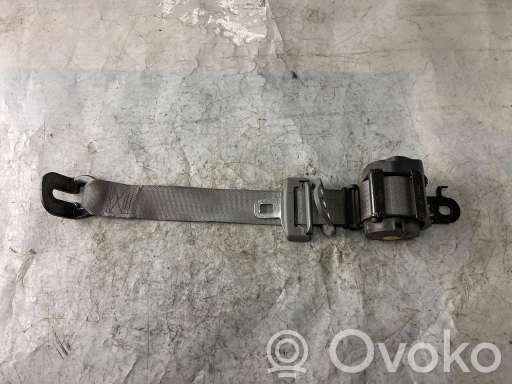 Jeep Grand Cherokee (WK) Rear seatbelt 