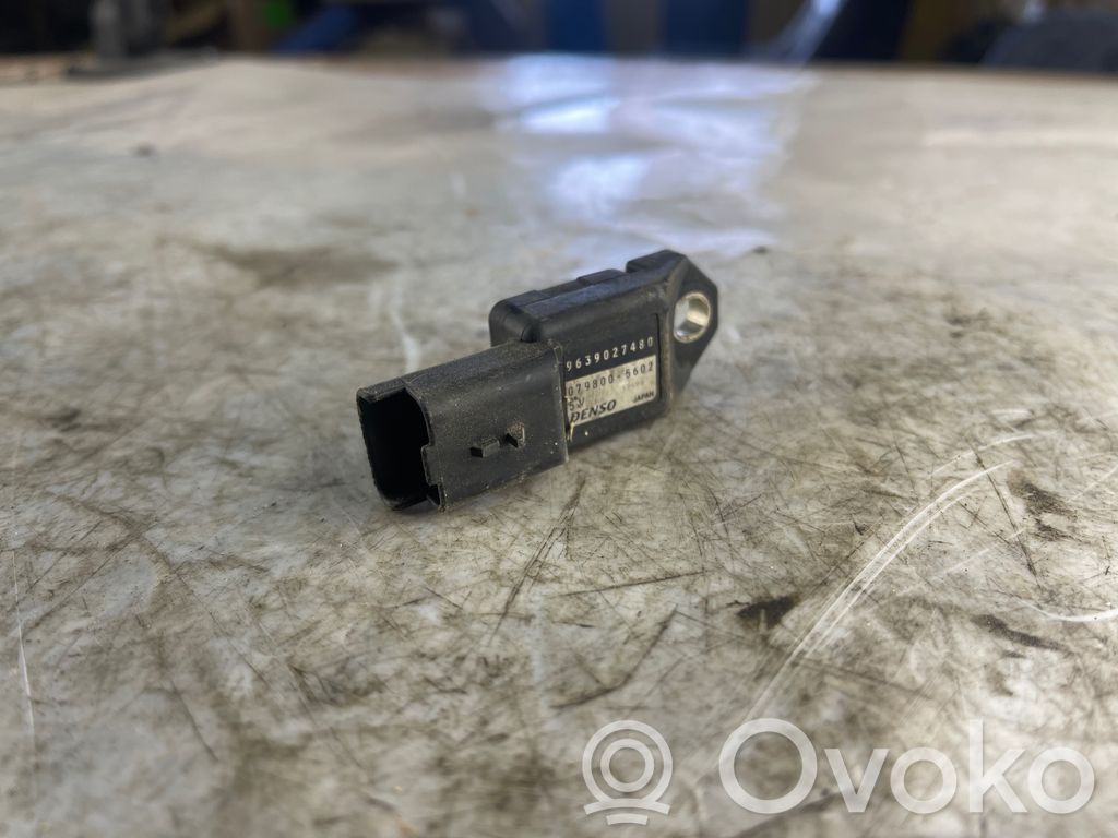 Ford Focus Air pressure sensor 