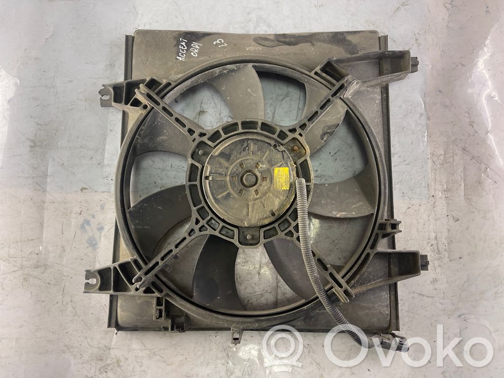 Hyundai Accent Elektrisks radiatoru ventilators 