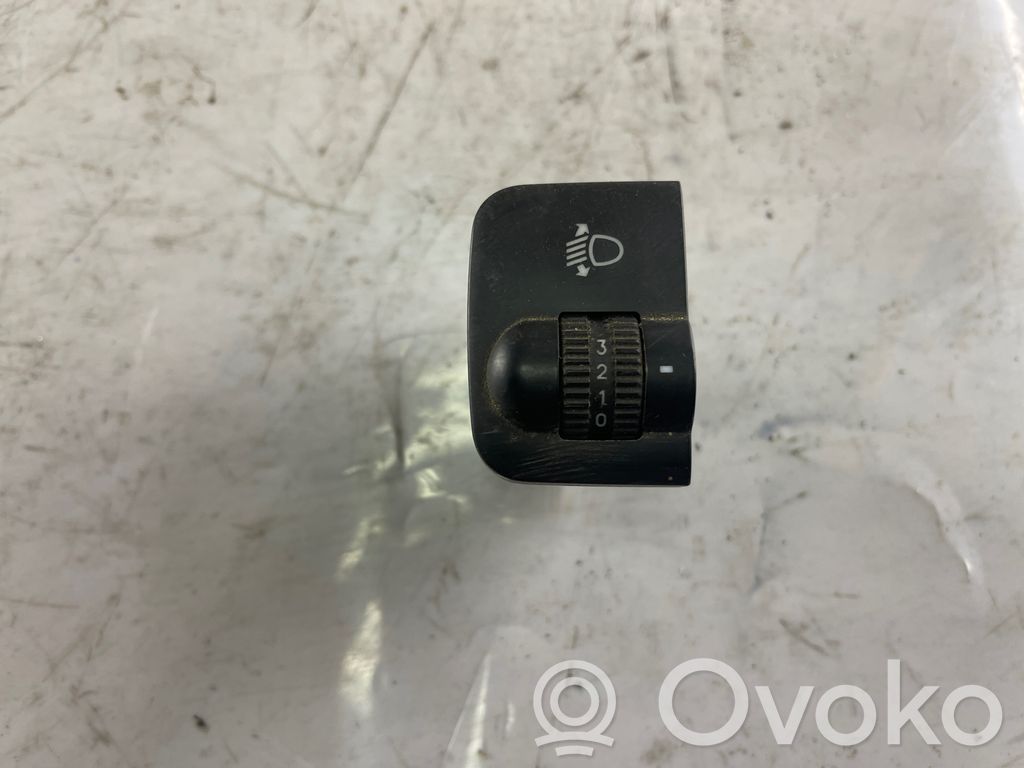 Headlight level height control switch   751U90080,41228F