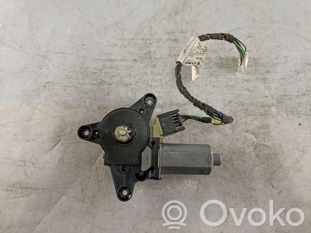 Mercedes-Benz Vito Viano W639 Front door window regulator motor 