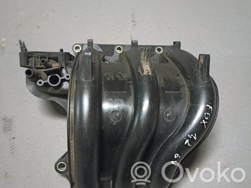 Volkswagen Fox Colector de admisión 