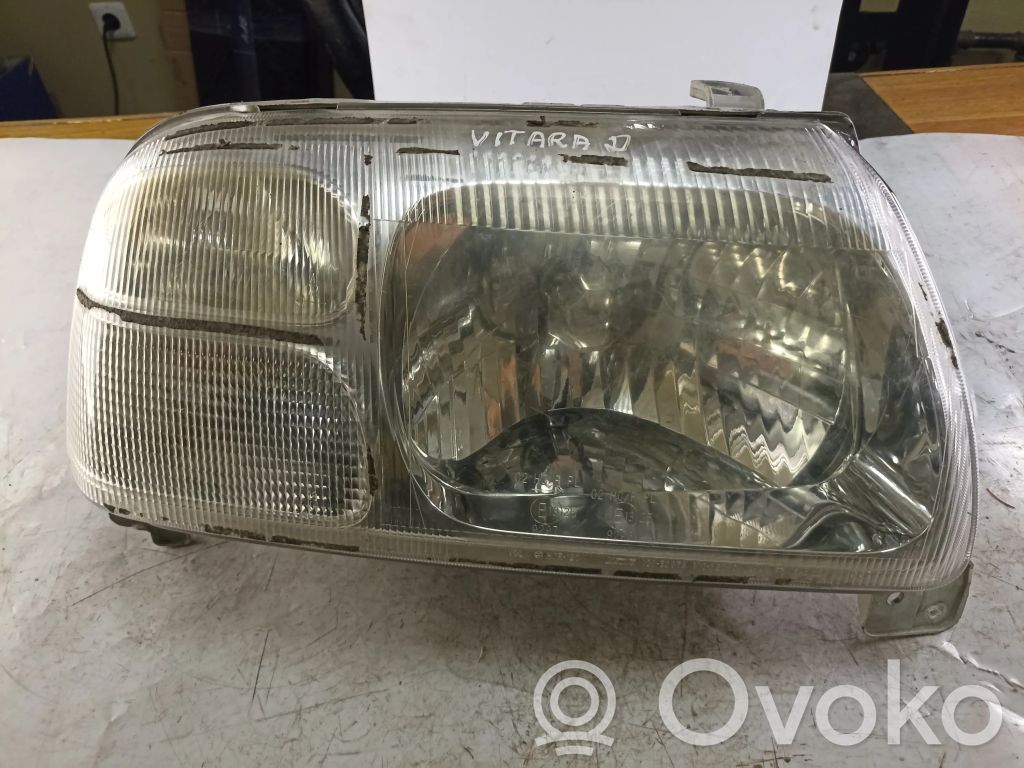 Suzuki Grand Vitara I Lampa przednia 