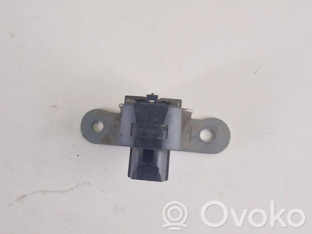 Mitsubishi L200 Acceleration sensor 