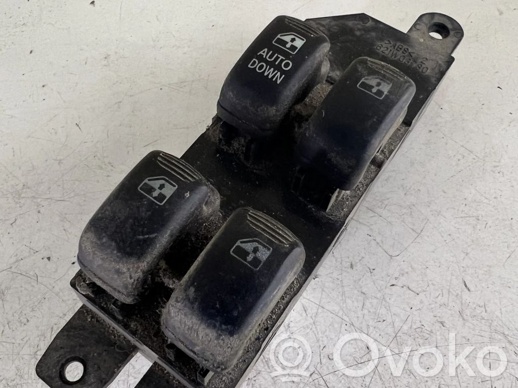 Hyundai Santa Fe Electric window control switch 