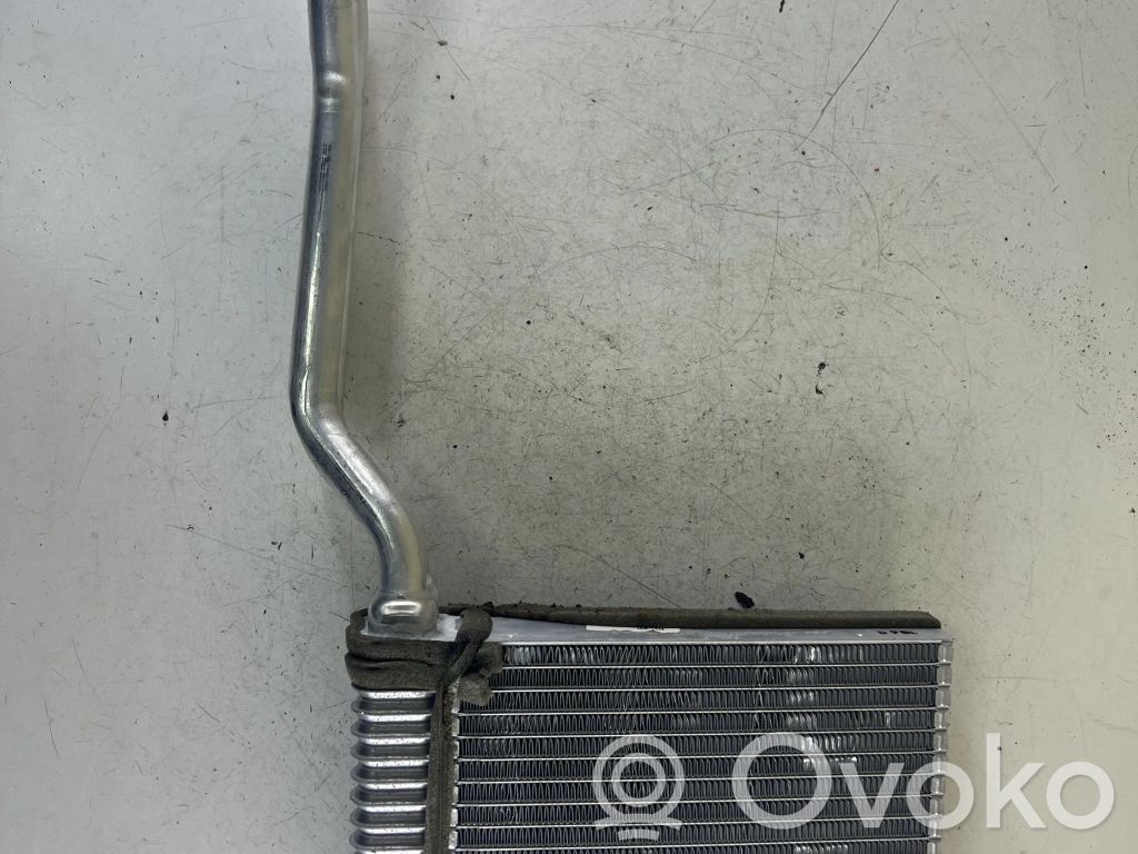 Volvo V50 Pečiuko radiatorius 
