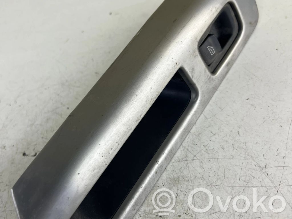 Volvo V50 Electric window control switch 