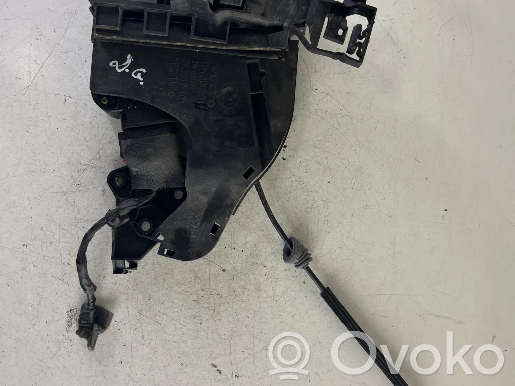 Volvo V50 Zamek drzwi tylnych 