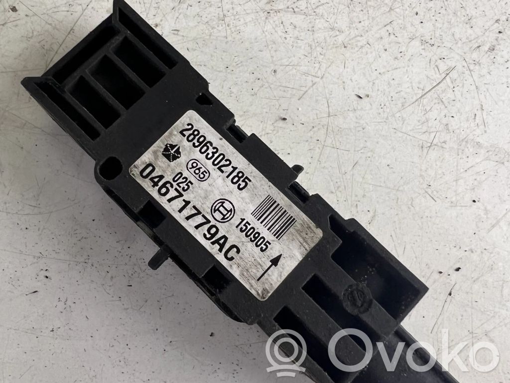 Jeep Grand Cherokee (WK) Airbag deployment crash/impact sensor 