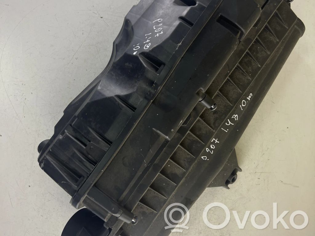 Peugeot 207 Air filter box 