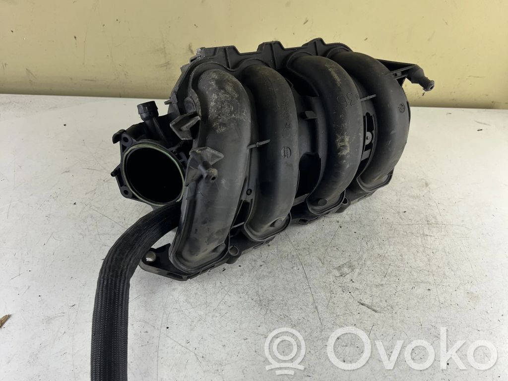 Peugeot 308 Intake manifold 