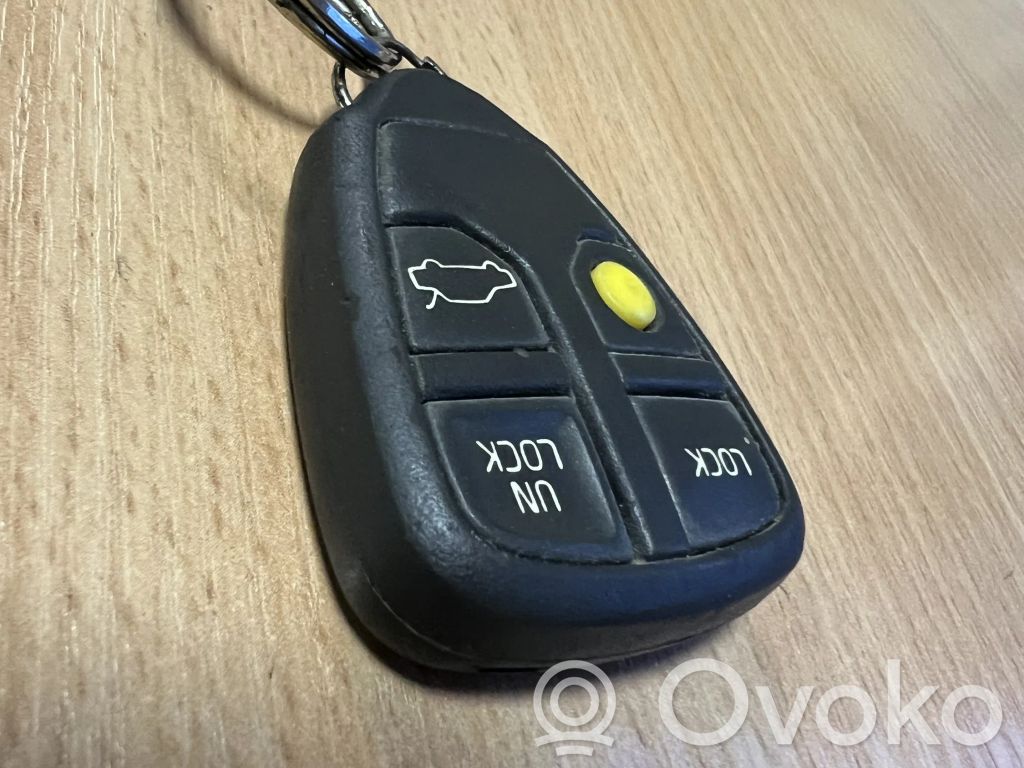 Volvo S60 Ignition key/card 
