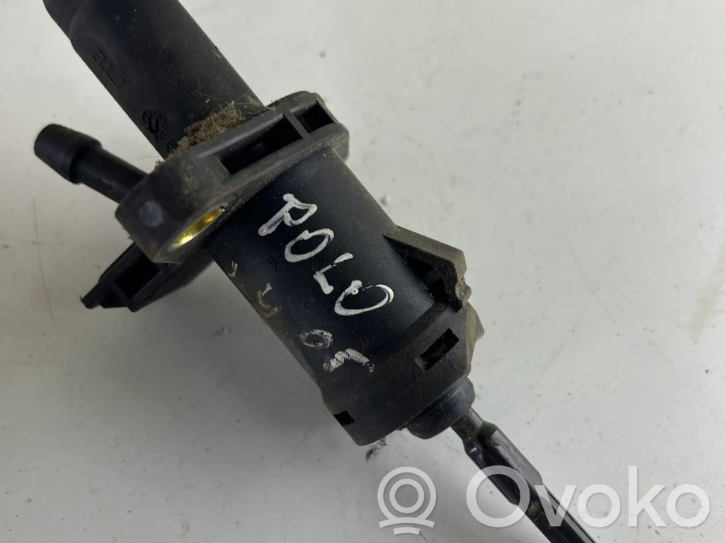 Volkswagen Polo IV 9N3 Cilindro maestro de embrague 