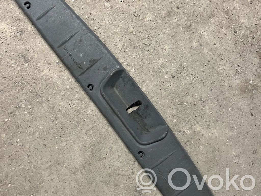 Chrysler Grand Voyager IV Trunk/boot sill cover protection 