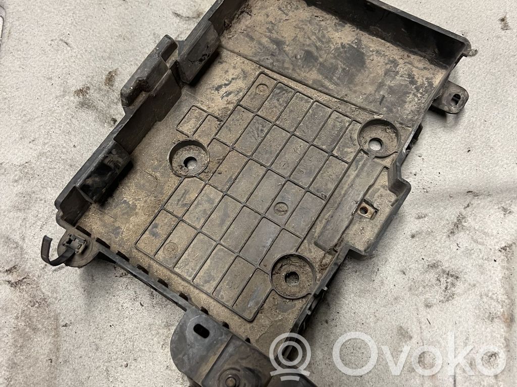 Renault Scenic II -  Grand scenic II Battery tray 