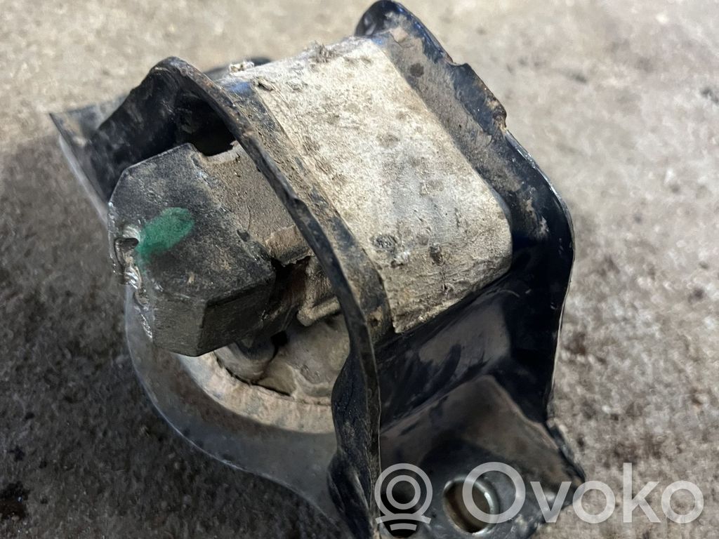 Renault Scenic II -  Grand scenic II Engine mount bracket 