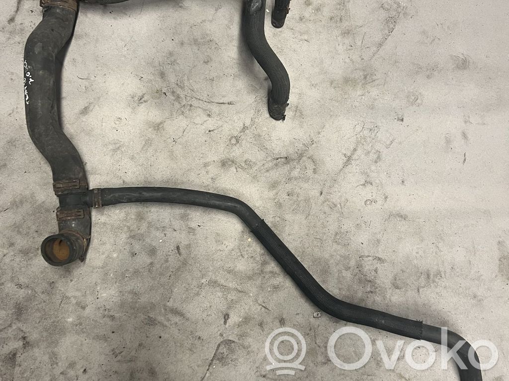 Renault Trafic II (X83) Engine coolant pipe/hose 