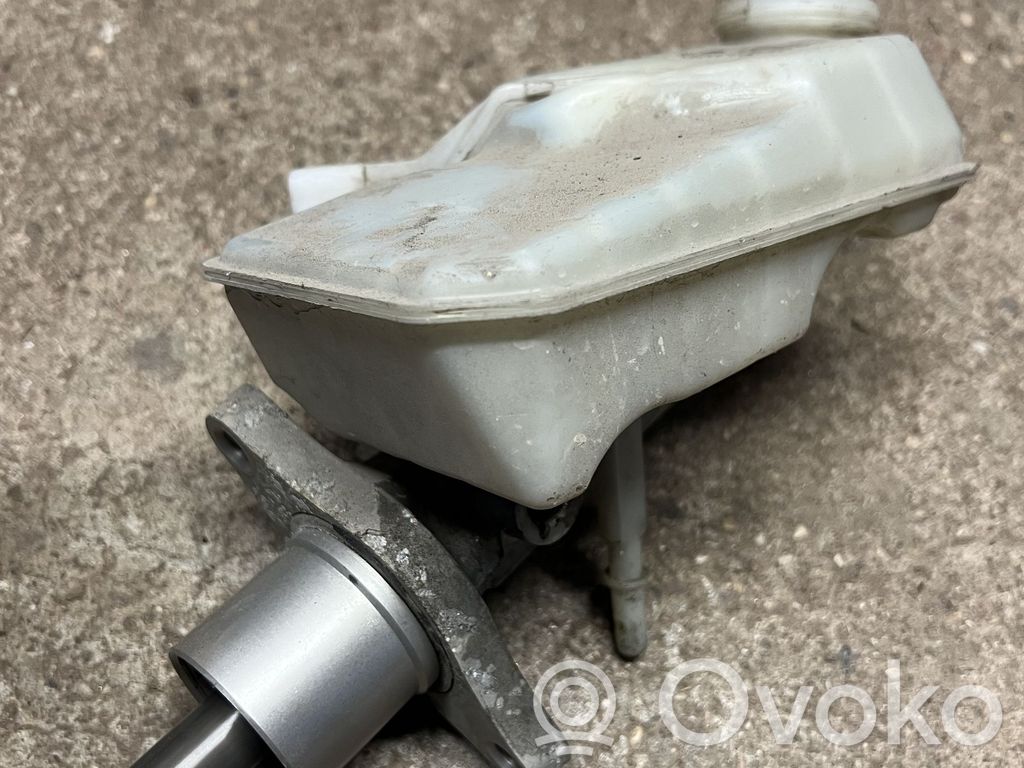 Volvo C30 Pääjarrusylinteri 