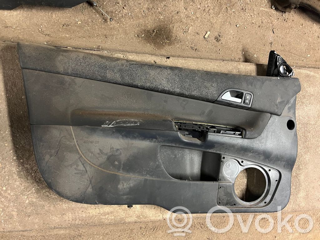 Volvo C30 Front door card panel trim 