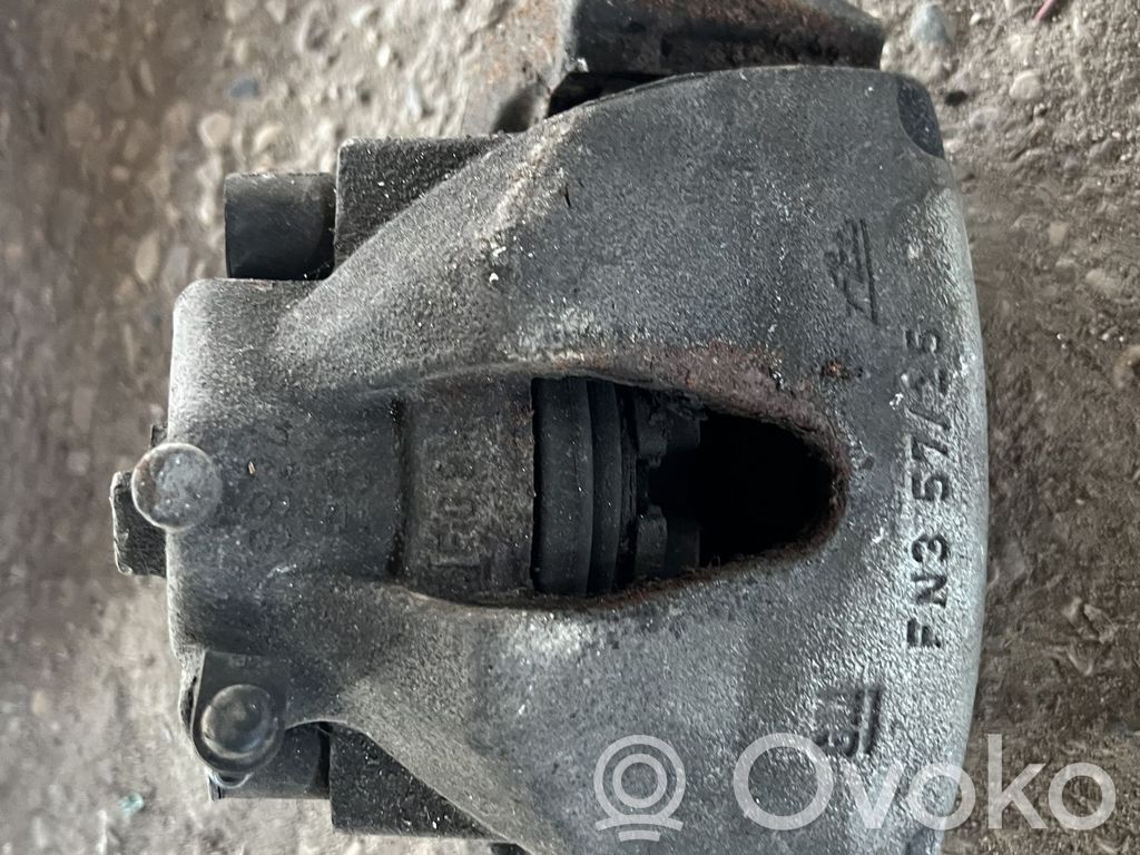 Etujarrusatula   FN35725