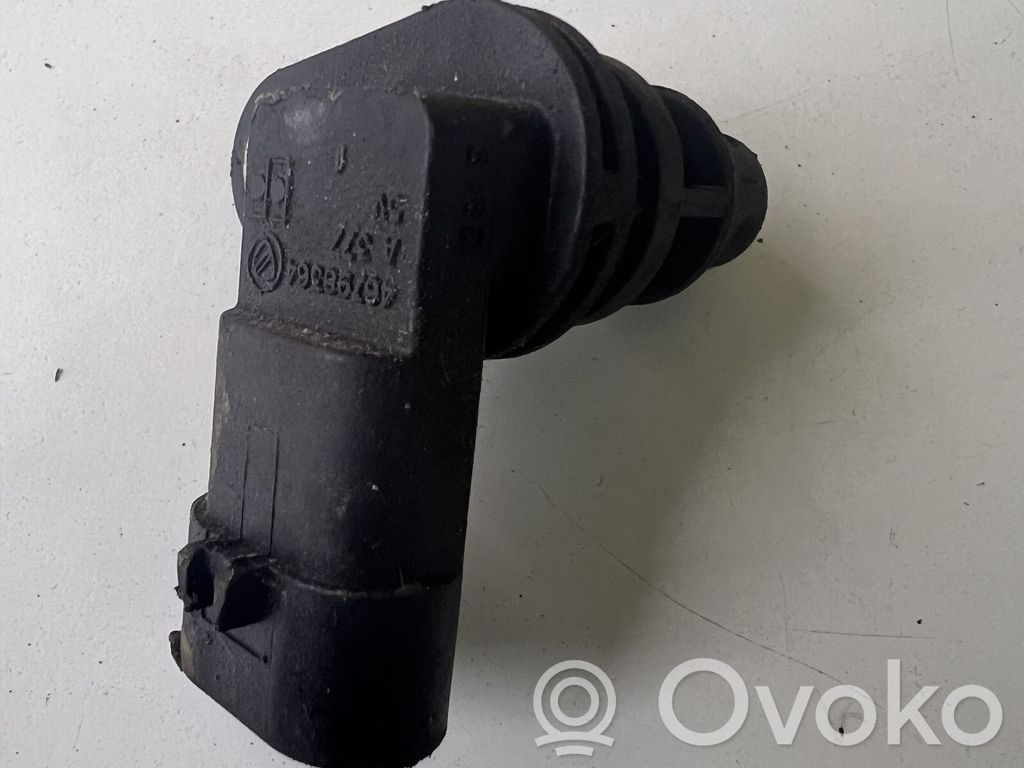 Opel Astra H Camshaft position sensor 