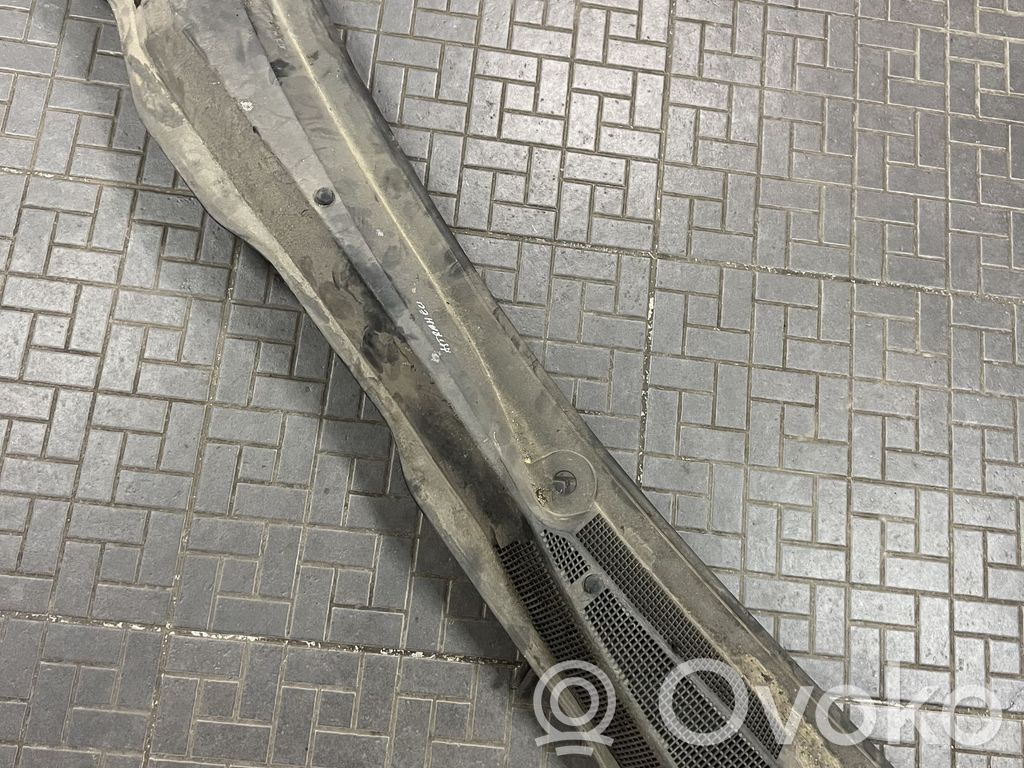 Opel Astra H Wiper trim 