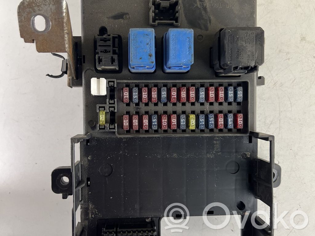 Nissan Terrano Módulo de fusible 
