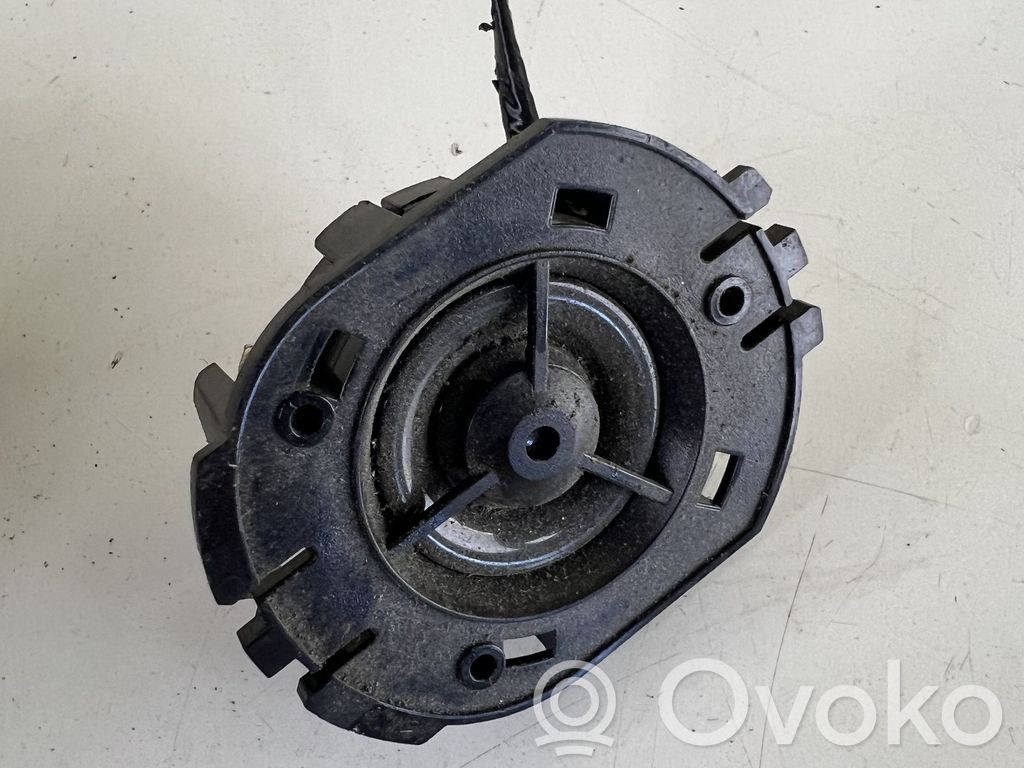 Nissan Qashqai Front door high frequency speaker 
