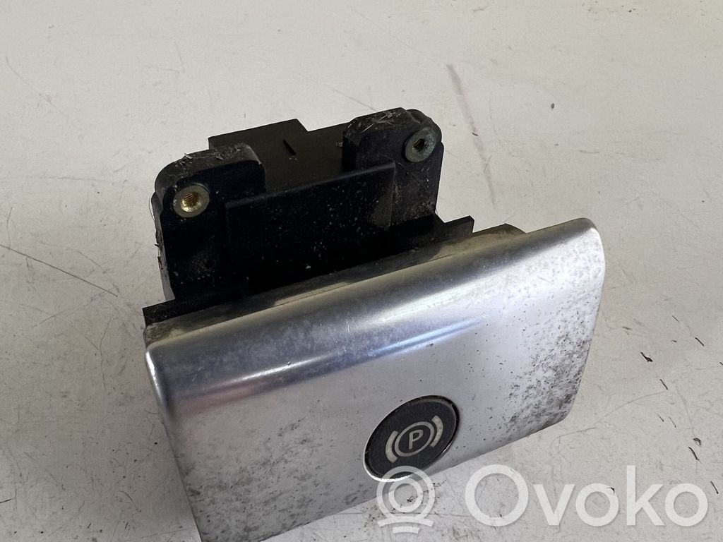 Przycisk / Włącznik hamulca ręcznego   YUG500391MVM,060822