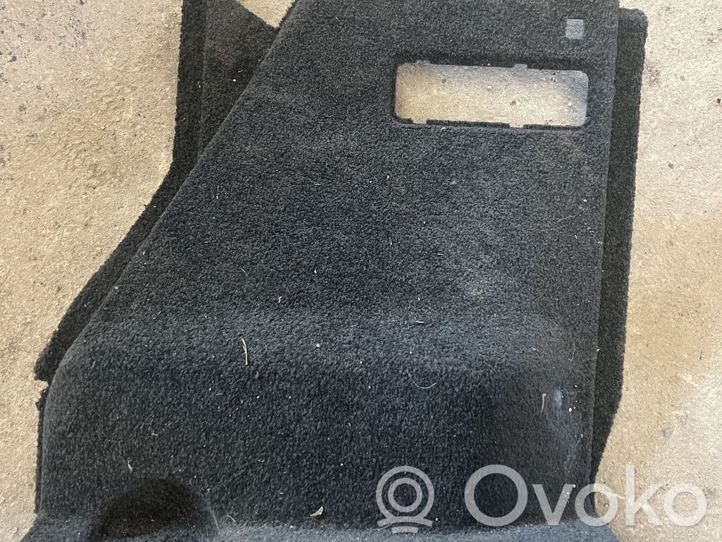 Land Rover Range Rover L322 Boczek / Tapicerka / bagażnika 