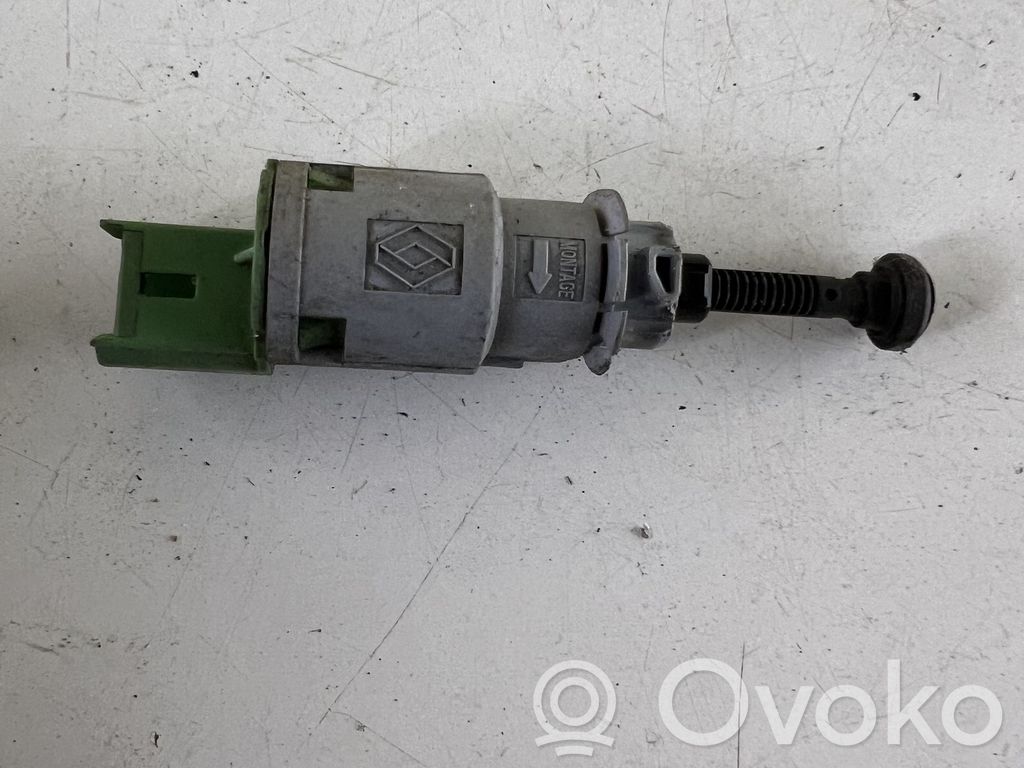 Renault Laguna II Interruptor sensor del pedal de freno 