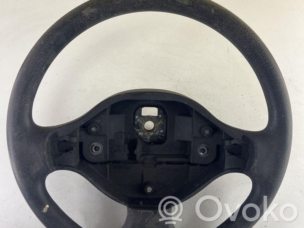 Ohjauspyörä   8200798687,820079868