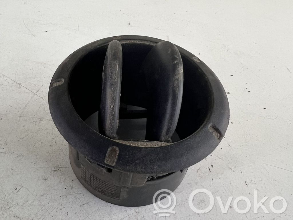 Dacia Logan I Rejilla de ventilación central del panel 
