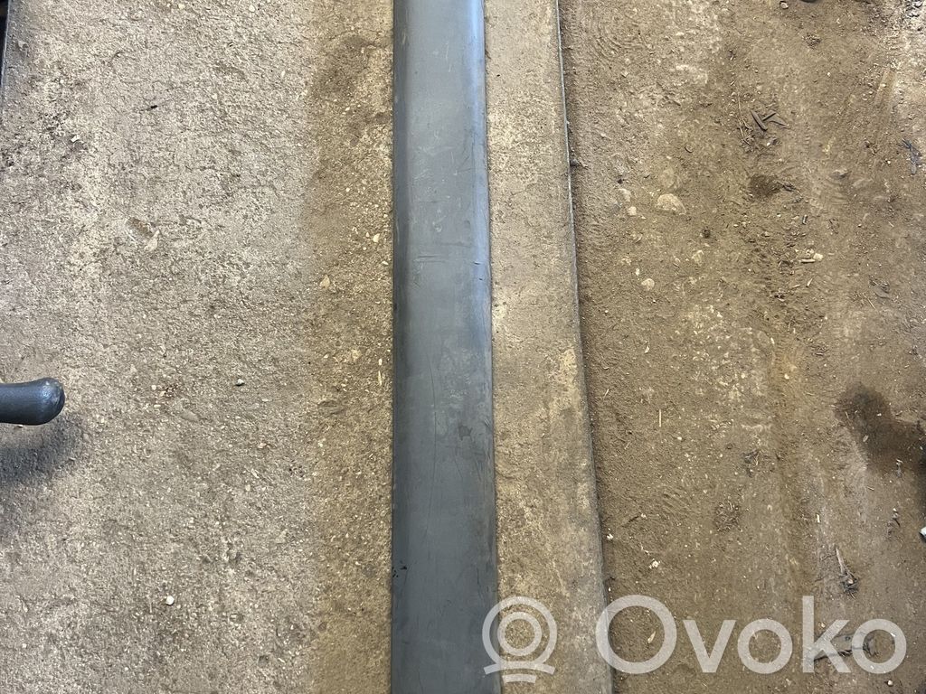 Renault Master II Slīdošās durvju dekoratīvā apdare (moldings) 