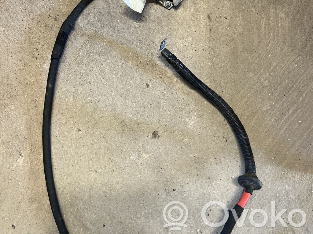 Jeep Grand Cherokee Positive cable (battery) 