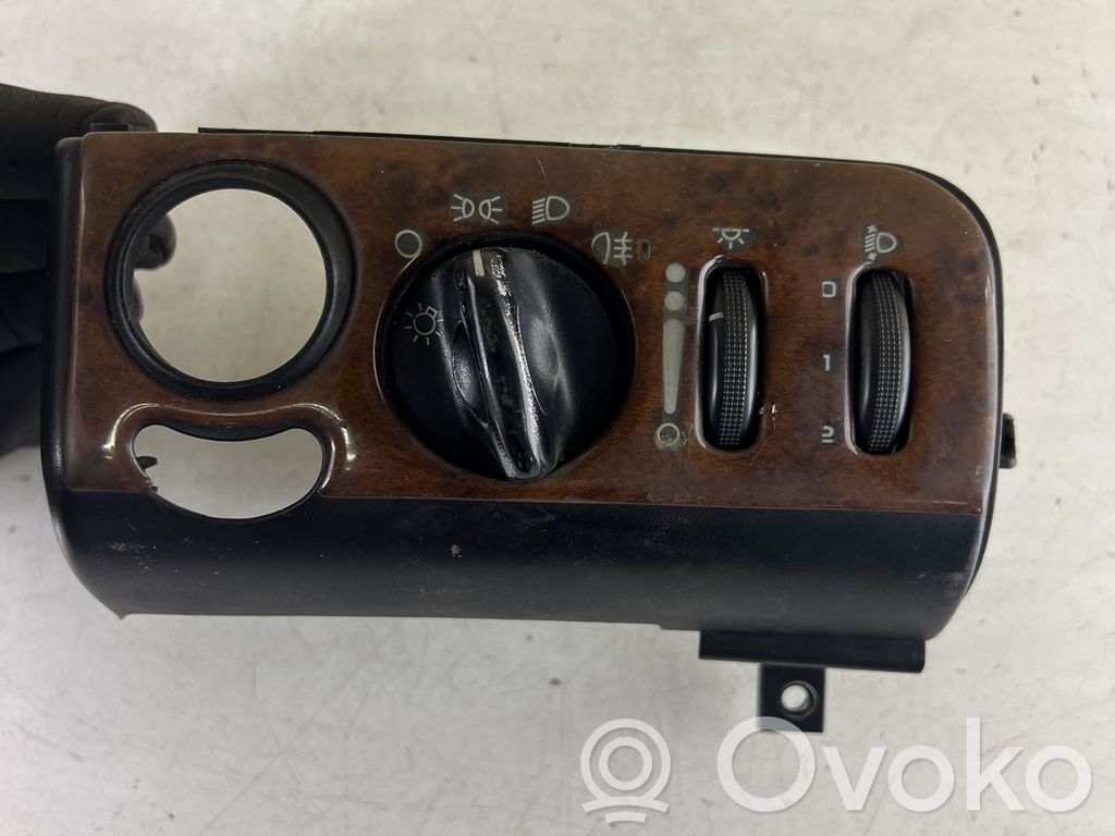 Chrysler Grand Voyager IV Light switch 