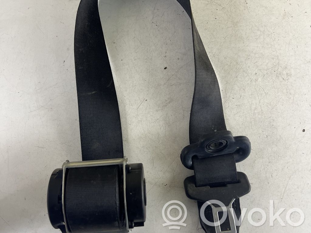 Mitsubishi Colt Cinturón trasero 