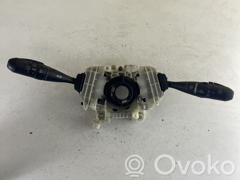 Mitsubishi Colt Wiper turn signal indicator stalk/switch 